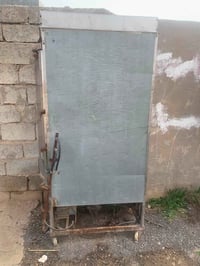 غراض مطعم للبيع للستفسار 07774938253