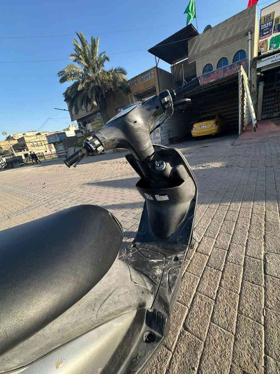 سلام عليكم ماكس عدله للبيع دراجه مكفوله كفاله عامه دراجه عل يدي من رمبه سعر 650 مكان بغداد رقم ***********
