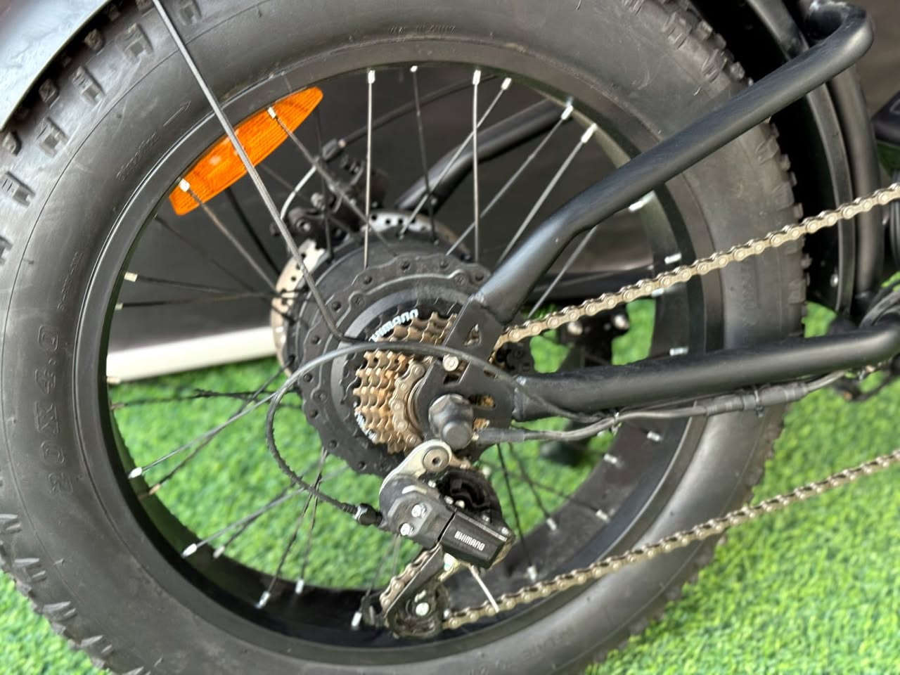 دراجة كهربائيه مميزه بالعراق
بطارية : ليثيوم
المحرك : 1000 واط
تمشيك 40 . 60 كم
وتاير دبابه متكامل المواصفات
وتشيل وزن عالي ونظام دبلات قوي دراجة متكامله وتغنيك عن البانزين وتجي وياها بام نفخ + شاحنه + حقيبه تخزين/ الشراي يراسلني خاص وبيه خير ويدلل


**إذا كنت صاحب هذا الإعلان وتريد حذفه لأي سبب، رجاءا أرسل رسالة إلى الدعم الفني**