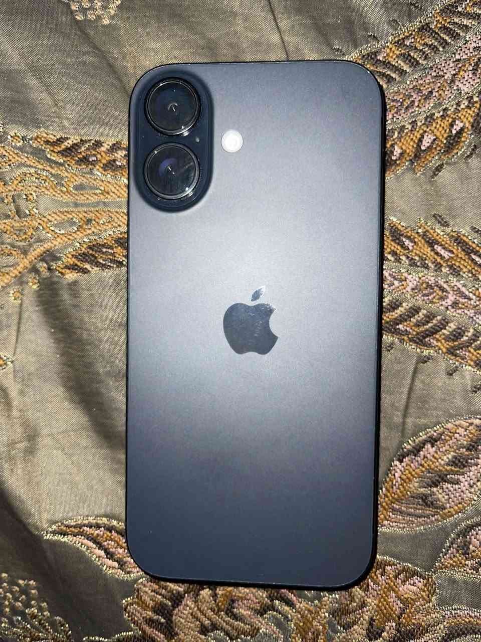 سلام عليكم ايفون 16  ذاكره 128  اخو الجديد بعده بل ضمان مثل مموضح الكم بل منشور  السعر 850 الف  المكان بغداد شارع فلسطين ساحة بيروت


**إذا كنت صاحب هذا الإعلان وتريد حذفه لأي سبب، رجاءا أرسل رسالة إلى الدعم الفني**