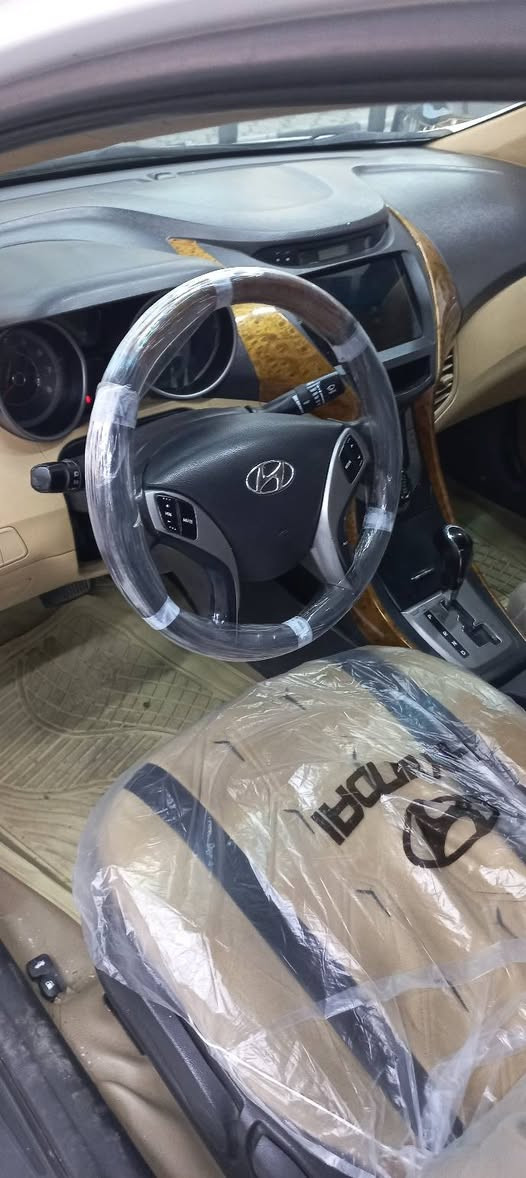 سلام عليكم هونداي النترا موديل ٢٠١٤ ماشيه ١٦٢ السياره كوري مكينه ١٨ مفتوحة رقم نينوى دولي  السياره فول بدون بصمه  السياره كلين بس بارد بيهه ٣ مكنات سعر ١٢٣ بيهه مجال قليل رقم تلفون كورك *********** اسيا ***********
