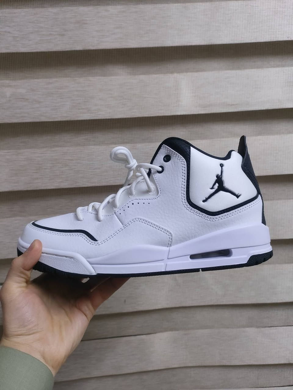 متوفر حذاء جوردن قياس 42 ونص قطعة مرتبة
متوفر توصيل جميع المحافظات


**إذا كنت صاحب هذا الإعلان وتريد حذفه لأي سبب، رجاءا أرسل رسالة إلى الدعم الفني**