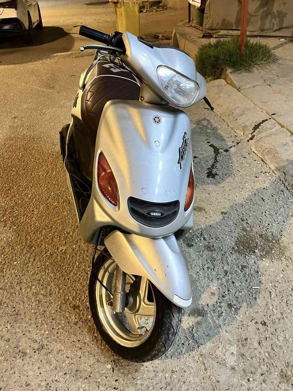 دراجه لبيع @لبصره دراجه نضيفه ما عوزها شي شغل وطلع وين متريد كله بلاديه @اني مكلف بل نشر هاذه رقم صاحب الدراجه (***********
