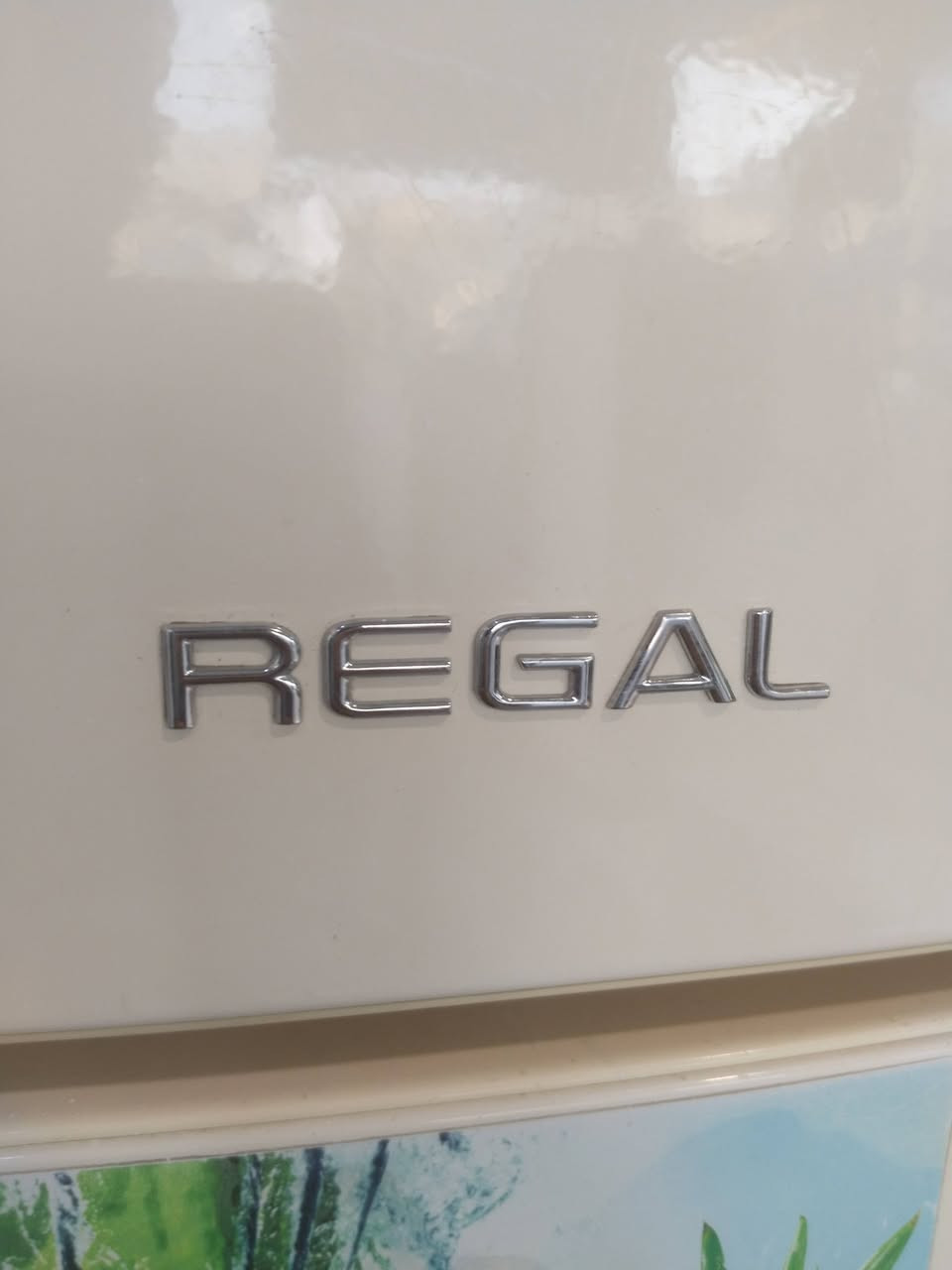 ثلاجة 20 قدم ماركة REGAL  سعر 200 مع ضمان شهر مكاني اربيل هفلان للتواصل ***********
