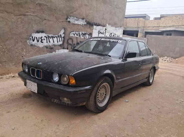 السلام عليكم للبيع فقط BMW535 1991 كير مكينه غرفه خير من لله صبغ عام كفاله ظرر وتحويل وشرعيات اصوليه 
سعر 50 وبيه مجال ***********
