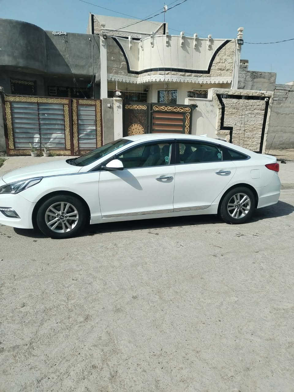 سلام عليكم سوناته للبيع موديل 2016رقم اربيل صدر امامي وخلفي جديد مشط استيرن جديد تايرات جديده السياره مال جناي ما بيه نقص وسونار موجود ***********
