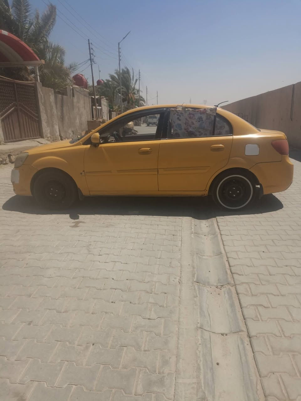 السلام عليكم كيا ريو موديل 2011 
جاهزه السياره كل نقص مابيها مرقم مثنى مميز  280
بأسمي السياره  مكاني رميثه مداور ثاني يوم  السعر 73 وبيها مجال *********** متواجد واتساب
