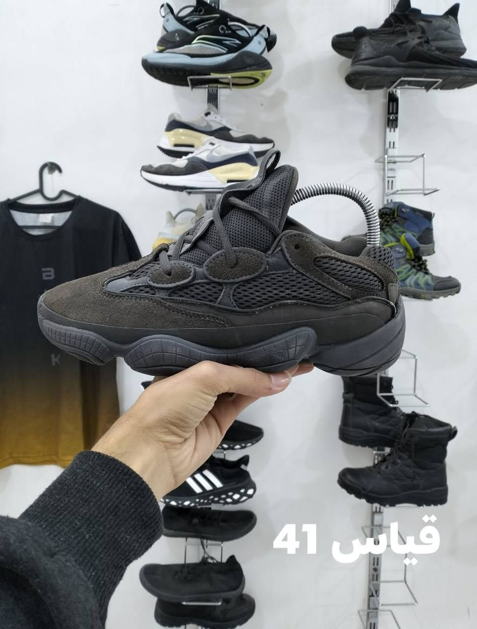 سلام عليكم احذيه باله نضافه
فول القياسات عله صوره سعر
القطعه 15 الف مكاني ناصريه حي
اريدو شارع مستشفى الاتصال
او مراسله عله الصفحه ***********
