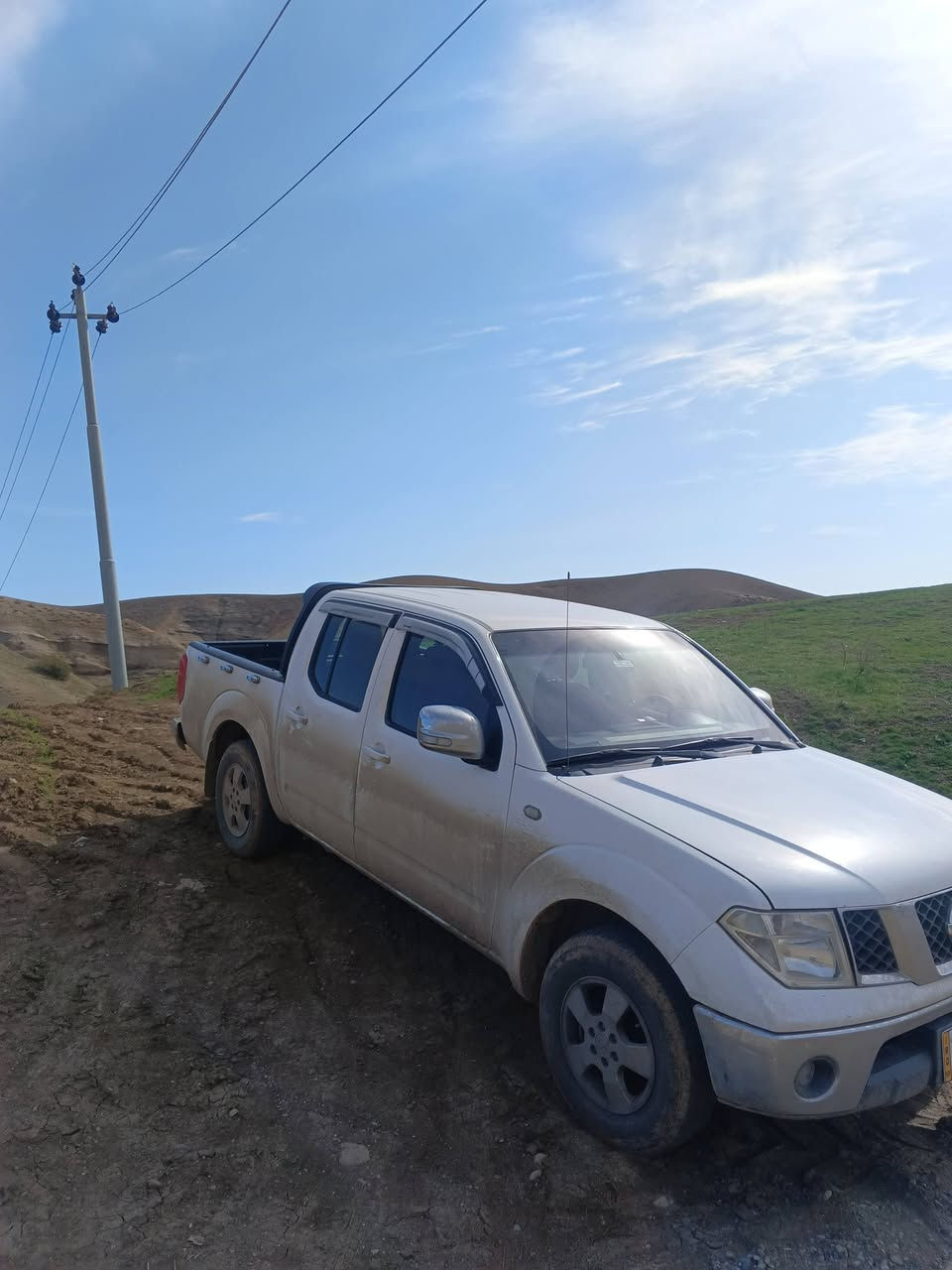 ناڤارا
ناڤارا مۆدێر 2009هیجی نییە زۆر خاوینە جوار تایەی نوێ لە ژێرە سەنەوی تا 2030بۆ بۆ زانیاری زیاتر پەیوەندی بەو شمارەیەوە بکە 
***********
***********
