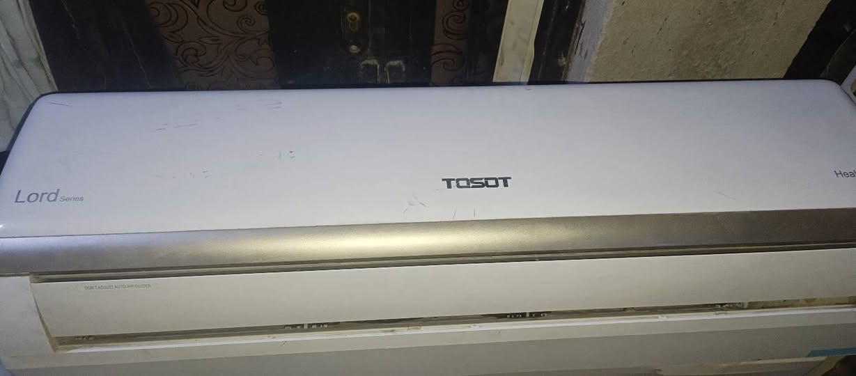 سبلت طنين نوع توسوت كامل مع البواري والغاز مقفول كامل سعرها 400الف مكاني بغداد  حي البتول فوك من العبيدي ***********
