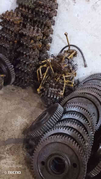 السلام عليكم توجد دشالي صفحه أكسل وكنترولات وبمات  وجكات كريدر كوماتسو و كريدر مسيوبيشي ورشة الفيتر أبو دعاء الغزي لتصليح وبيع وشراء المكائن الثقيلة كريدر كوماتسو و كريدر مسيوبيشي وادوتها الاحتياطية بغداد جرف النداف قرب جسر ديالى الجديد ***********
