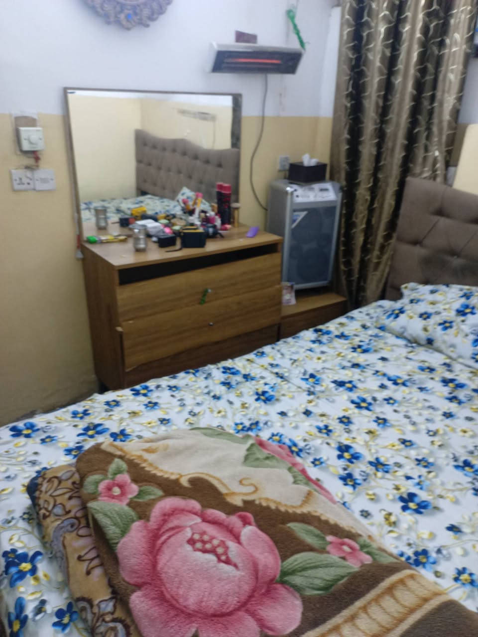 للبيع فرفه تركي السعر 350 ***********
