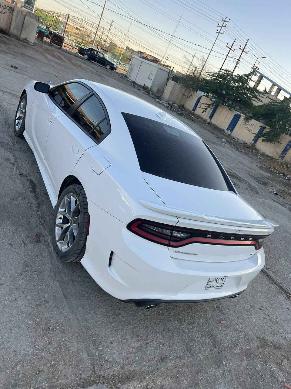 جارجر للبيع ٢٠٢١ حادثه حافه البنيد فقط بدون إرباك ماشيه ٧٧ جاهزه مكينه كير حداده تخم تاير دخول جديد ضباط لاستفسار اكثر تواصل ‭
السعر ٢٤٥بيهه مجال 
‭ا٠٧٨٧ ١١٩ ٧٥٤٢‬
