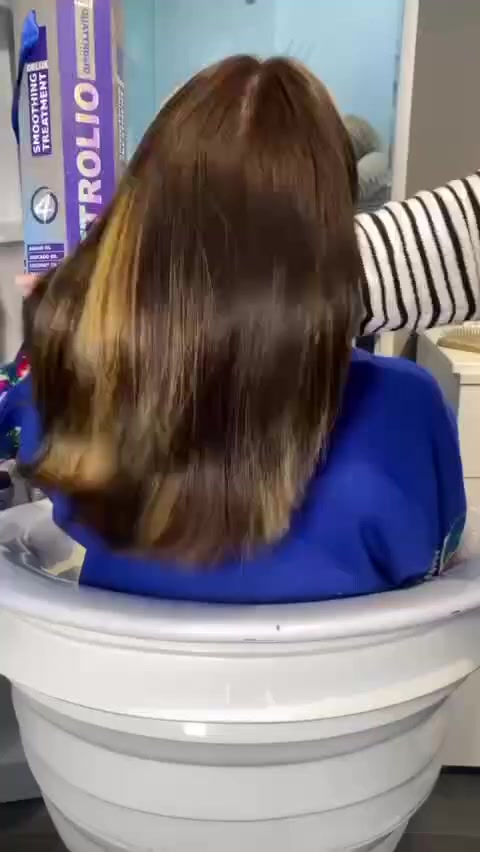 ✨🔥 عرض التنعيم الاحترافي 🔥✨عرض تسريح  الشعر سرحي شعرج ع العيد بالبيت😌😌
تعبتي من الشعر المنفوش  استخدمي  هذا معالج ومسرح 
هسه الحل ويا معالج كواترول MASTER LIZZ الأصلي 😍💙
🔹 معالج كواترولو MASTER LIZZ
معالج احترافي غني بالكيراتين والبروتينات، يساعد على:
✔️ تنعيم الشعر وتقليل النفشة
✔️ تقوية الشعر الضعيف والمتضرر
✔️ تقليل التقصف والتكسر
✔️ يمنح لمعان ونعومة واضحة من أول استخدام
🔹 كاوية الشعر اينزو مكواة ENZO الاحترافية
حرارة ثابتة لفرد أسرع ونتيجة أدق ✨
🔹 كاوية شعر حرارية تعمل بدرجه حرارة تصل الى 980 درجه 
تسوي الشعر حرير تفيد لكل أنواع التسريح 
اقوى واعلى درجه حرارة 

كاوية و50 ملم من مسرح كواترول 

بسعر :40 الف بدل 50😳 توصيل بغداد 4 محافظات6 

كاوية و 100 ملم من مسرح كواترول 

بسعر 50 الف بدل 60 الف😳

توصيل بغداد 4 محافظات 6

كاوية و150 ملم بسعر 
60 الف بدل 70💃💃

كاوية و200 ملم 
بسعر 70 بدل 80


**إذا كنت صاحب هذا الإعلان وتريد حذفه لأي سبب، رجاءا أرسل رسالة إلى الدعم الفني**