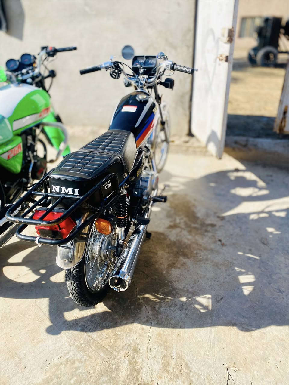 البيع وراق سكنر موديل٢٥شراي خاص ***********
