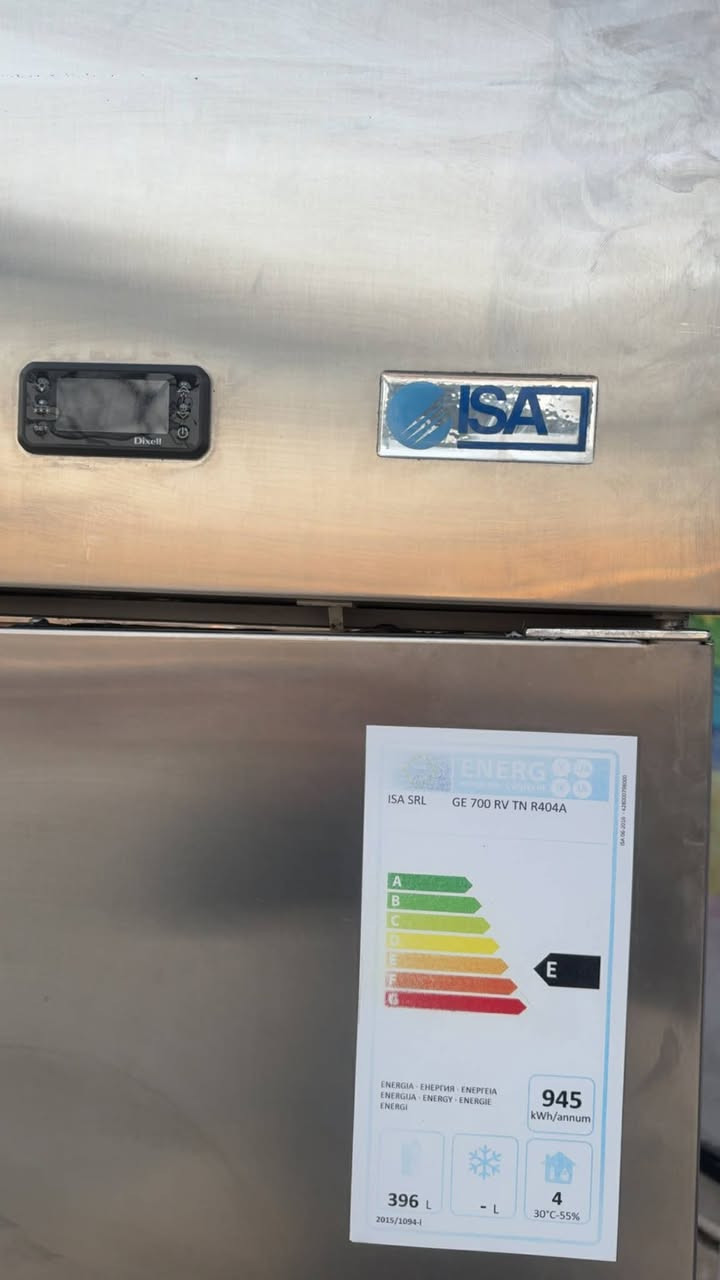 حافضه ايطالي 
شركه ايزه
ستعمال قليل 
بغداد ***********
