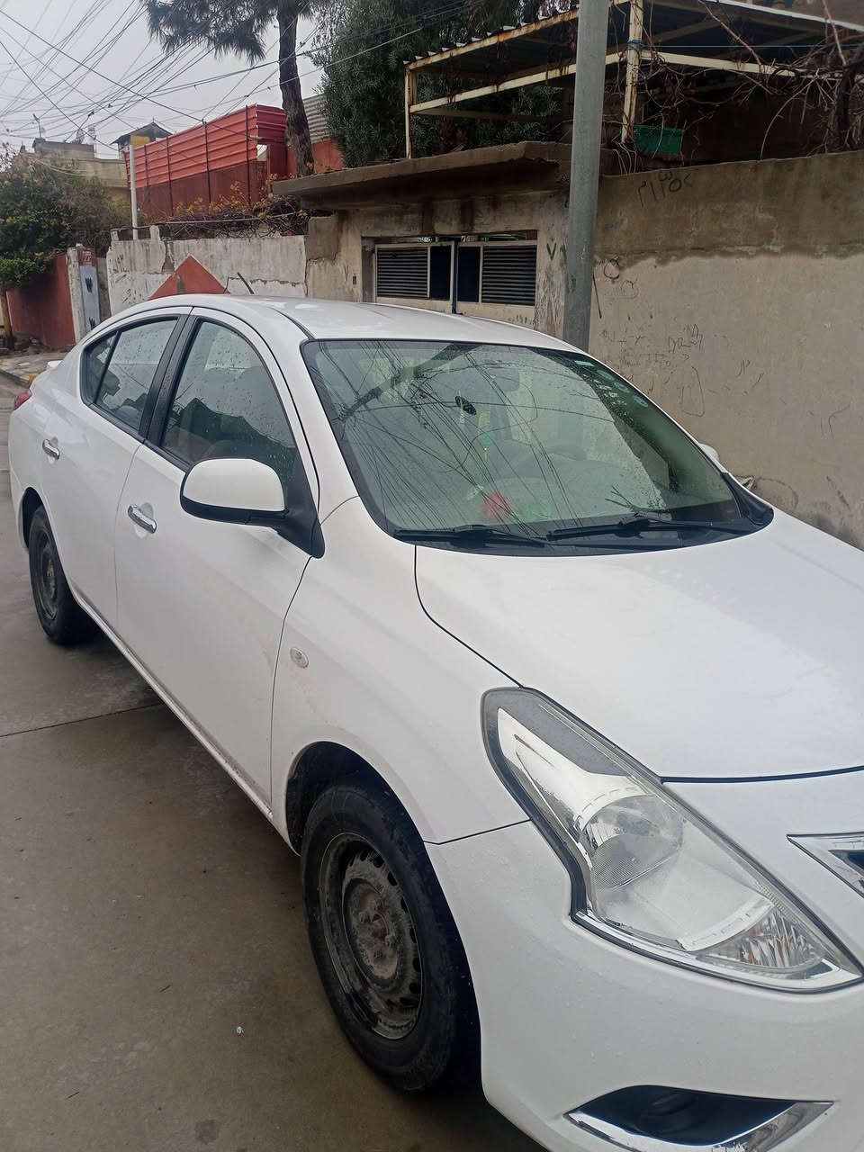 نيسان صني موديل 2019 بدون صبغ هز ورقم جديد  ماشيا 98  رقم بي وتساب  ***********
