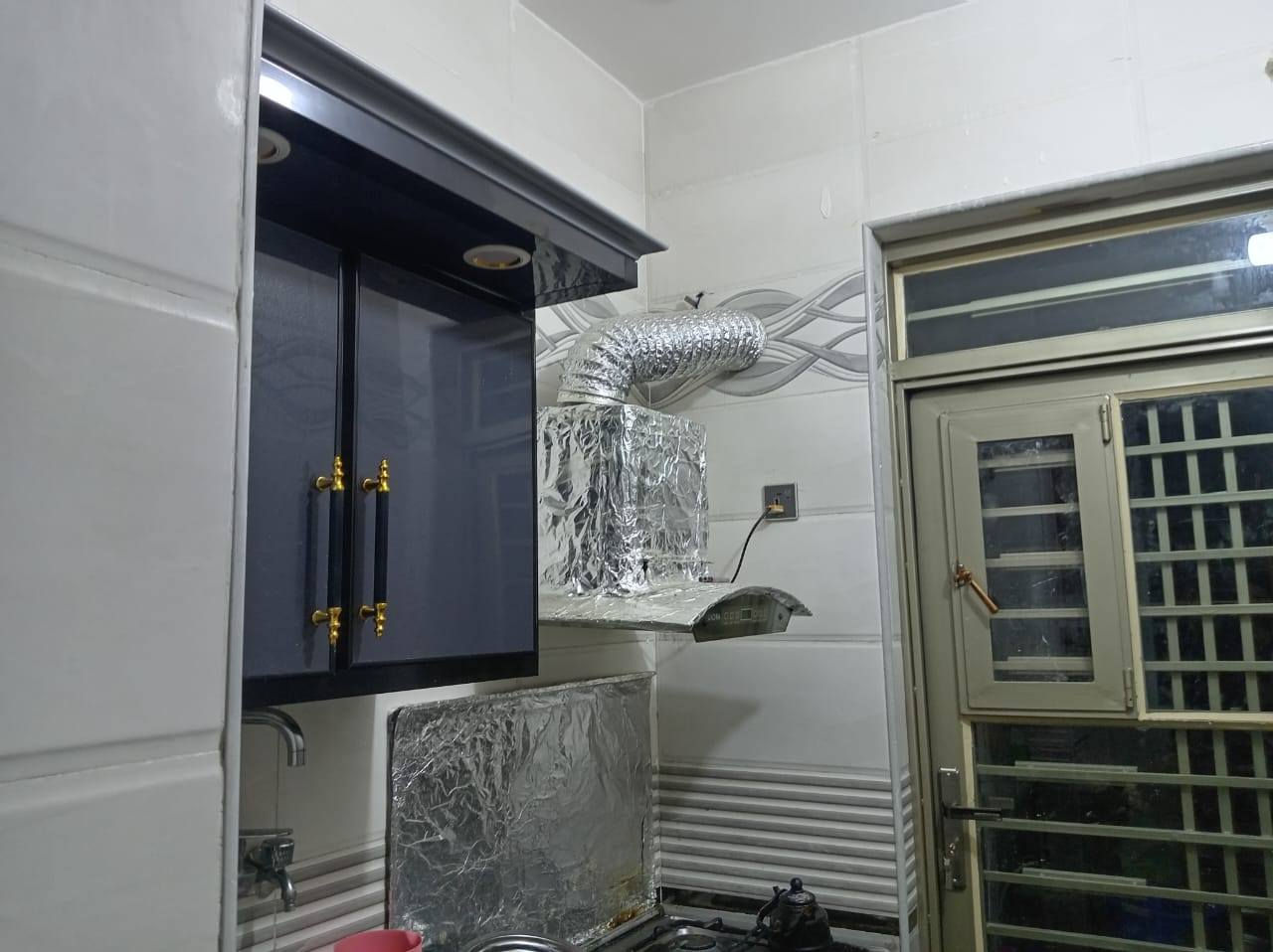 🏘️دار للبيع 🏘️
🔹العنوان :حي السلام 

🔹المساحة : 200 متر _ طابقين 

🔹الملحقات : 6 غرف نوم 
 _ الطابق الأول ▪️2غرف نوم ▪️صاله ▪️مطبخ ▪️استقبال ▪️صحيات
_ الطابق الثاني ▪️4 غرف نوم ▪️صحيات

🔸السعر : 335 مليون (وبي مجال) 

▪️للاستفسار الإتصال أو مراسلة الصفحة 
*********** _*********** واتساب
