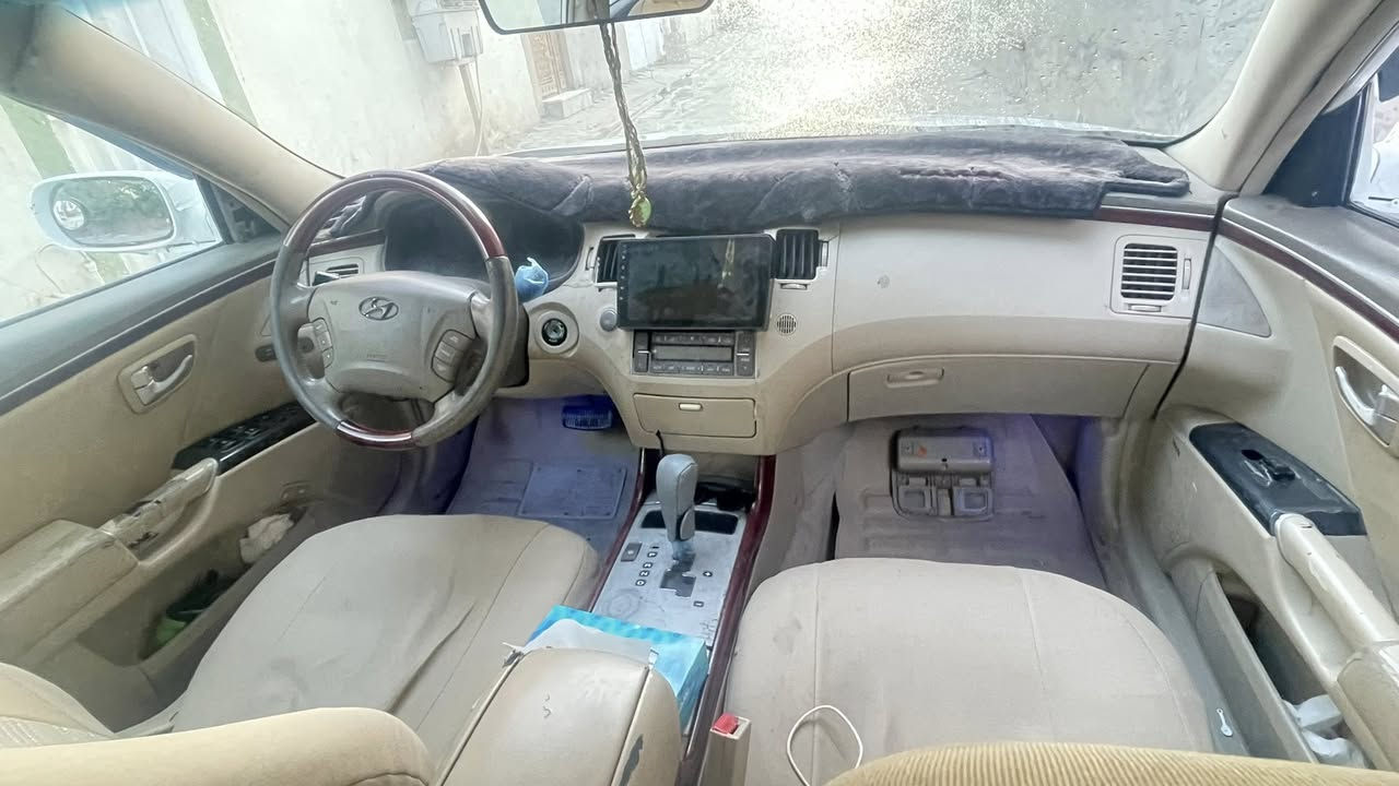 للبيع ازيره ادوات
كصه جنطه
كير محرك كفاله
تبريد تدفئه 
داخل عسلي
شاشه كامره دواره 
فول عده بصمه 
حداديه كهربائيات جاهزه
مكان سياره نجف بيع او مراوس مع الفرق السعر ٣٨

‭٠٧٧٦ ٩٨٣ ٣٩٥١‬
