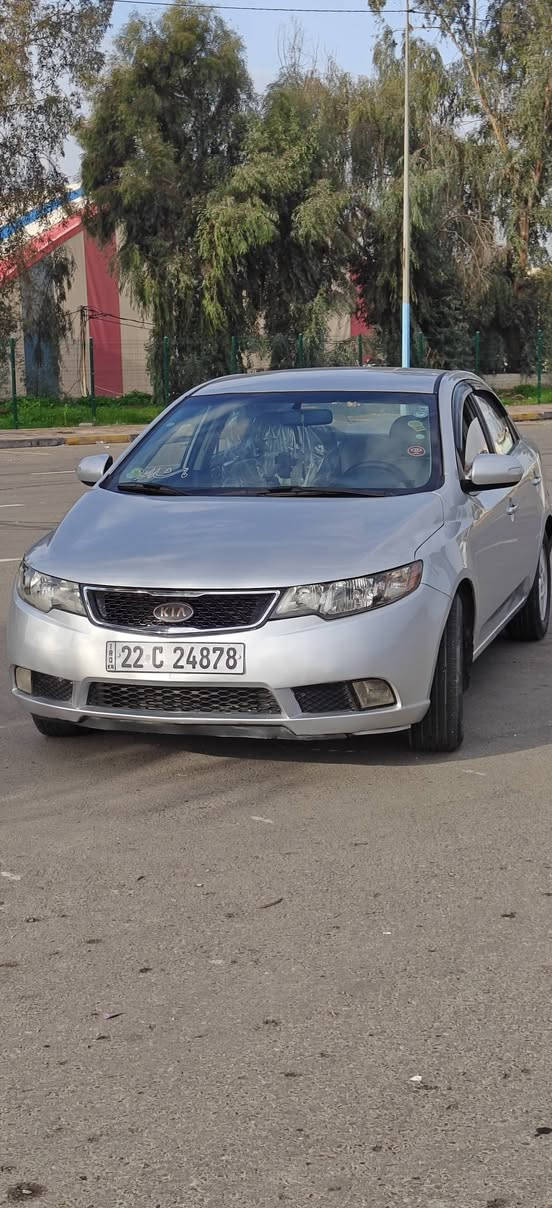 من رخصه الادمن
للبيع فورتي 2010
رقم اربيل اني الشرعي /كاربون عظم بيها 
هزه شهرين وتسقط /محرك 16 لا صرف ولا نفخ 
كير شرط/ تدفئه بل كشنات /مري شفط / شاشه وكامره /
تبريد تدفئه فول / بيها صبغ كم قطعه  /طخم جديد 
الشراي يراسل 🖤
مكان السياره الموصل جانب الايمن


**إذا كنت صاحب هذا الإعلان وتريد حذفه لأي سبب، رجاءا أرسل رسالة إلى الدعم الفني**