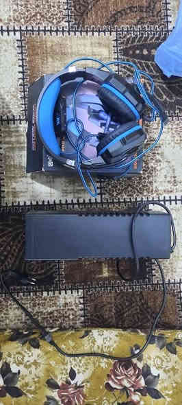 التخزين نص تيرا يعني 500 گيگا
كامل ملحقات وجوستك ٢ اصلي وتجاري. 
اجهاز لوك جديد يعني مامفتوح ولا داخل تصليح
 بي ٤ لعبات وتكدر تخلي العاب بعد.
يو بي اس جديد...
السعر ٣٢٥ وبي حك الجية..
الكريعات ***********
