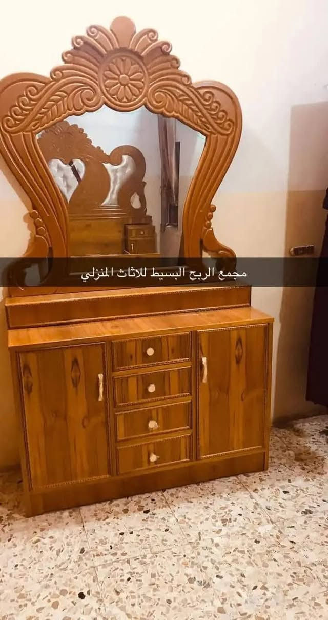 تخفيضات تخفيضات🖤💕 

 الكل يكتب جرايد للبيع بدون مصداقيه.. 🖤
احنه شعارنه المصداقيه بدون جرايد 🖤💕.
اذا تحب تجهز غرفتكك باارقى الغرف الحديثه والراقيه مالك احد غيرنهه مراح تخسر احجز اذا تختلف موصفات وشكل رجعها ويه السايق واحنه الاسفين 🖤💕
غرفهه صاج
 كنتور عدد (عددالابواب ٥) +سرير 
 +ميز تواليت +زاويهه +كومديات الجربايه 🖤💕
بالاضافه لكل هذا غرفه صاج داخل خارج ضهر برغي جرجوبه والقاعده بلوك...
💕🖤
السعر خيالي بس يمنهه تلكون هاي الاسعار
وكل هذه سعر.  (٩٠٠)فقط
نقل وشد بغداد مجانا ا💵🖤💕


**إذا كنت صاحب هذا الإعلان وتريد حذفه لأي سبب، رجاءا أرسل رسالة إلى الدعم الفني**