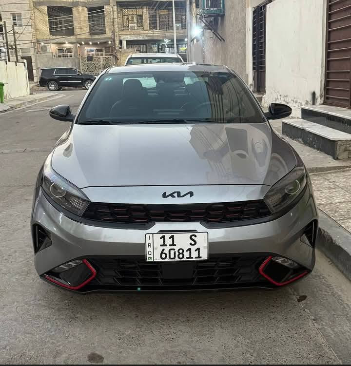 السلام عليكم كيا فورتي Gt Line موديل 2023
فول مواصفات ماشيه 57000 كيلو متر 
محرك كير واير بشرط مامفتوح 
سيارة حيل نظيفة كلشي عل بلاد جديد 
سنوية هزة كلشي جديد مدفوع لـ
باسمي السنوية بشرط تحويل وغرامـة
سيارة مابيـها دينار مصرف كامل من كل نواحي
اي استفسار اتصل على هذا الرقم ***********

