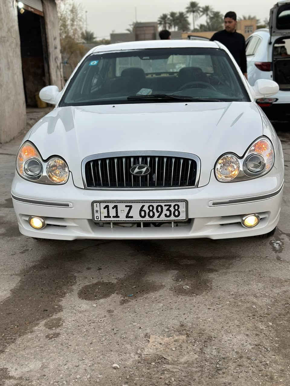 السلام عليكم ورحمة الله وبركاته 
سوناتا 2002  4 سلندر مكينة وكير وحدادية وتايرات جدد اوتماتيك جاهزة من كل شي 
حتى المرايات شفط بأسمي سنوية ل 2030
مكانها الحلة السعر 63 وبيها مجال 
***********
