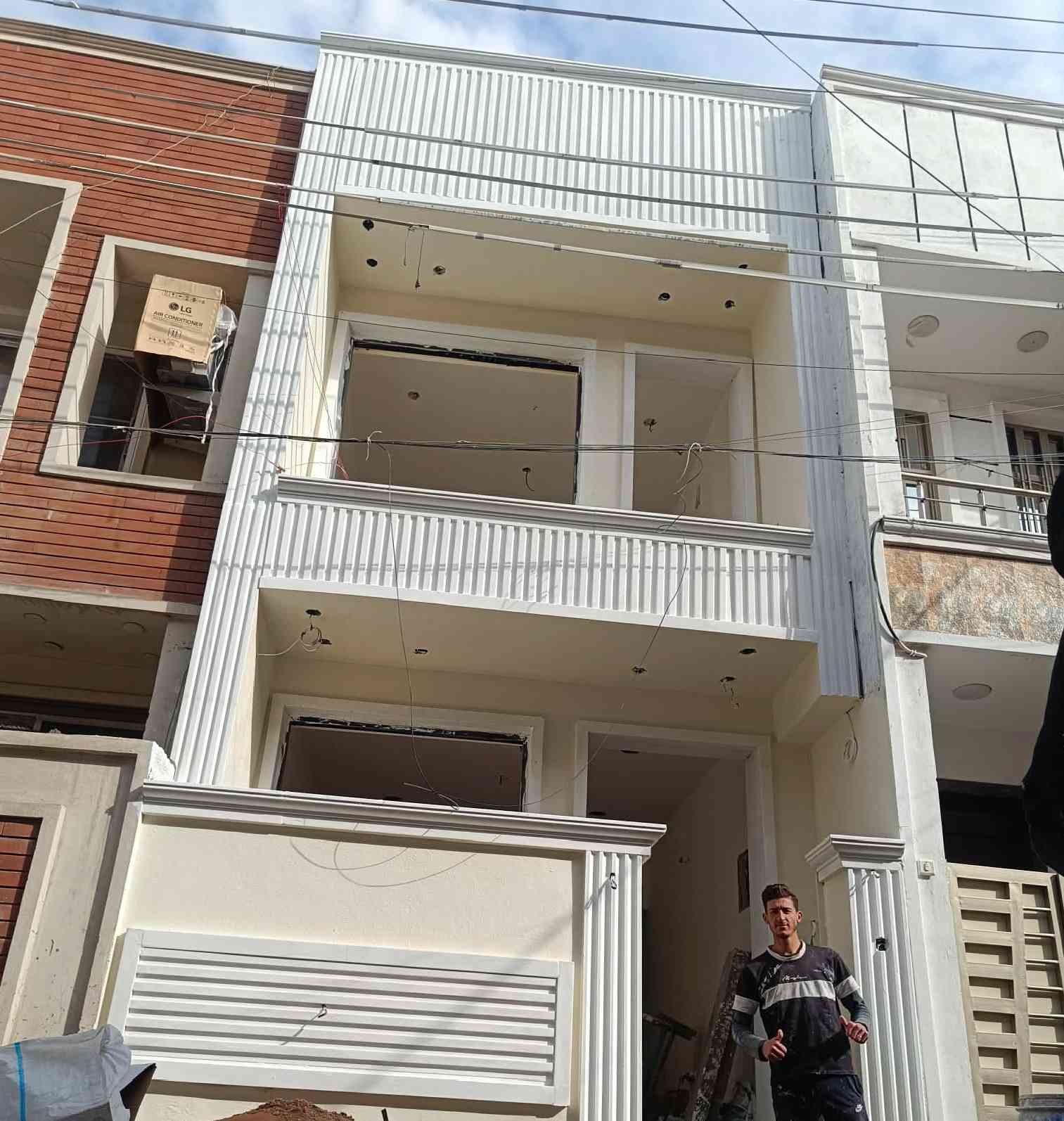 يوجد لدينا كادر اللعمل الواجهيات 
و كادر صبغ الواجهيات 
كادر لبخ 
شغل درجه اولى 
ليس الوحيدون والكن الأفضل 
لاستفسار الاتصال على الرقم 
***********
او المراسله خاص
