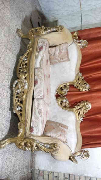 قنفتين زان 6 مقعد 💺 نضيف مابي ضرر سعر ,,90,,الف مكان لبياع  *********** يوجد واتساب
