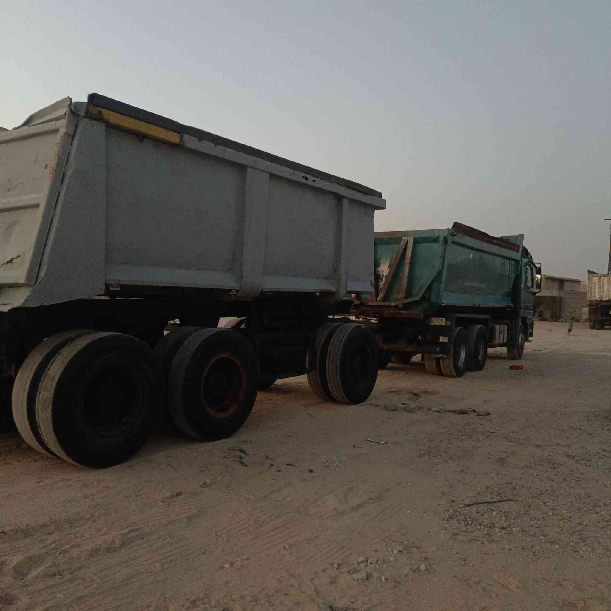 سلام عليكم كتروس الفيني 
مجموعه جيف خمس فحله 
مكينه سته جديده 
بدي حوضي جديد 
كير كهربائي 240 دبل صينيه
رقم قادسيه معلايه 12 من ضمن قرار تحول 
كتاب ربط مقطوره ترهم راس تريد راس وعربه 
***********
