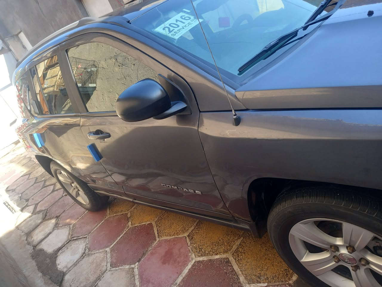 اخوان مكلف بل نشر 
سياره جيب كمباس موديل 16
رقم نكليزي تحويل مباشر 
ضررها صبغ فقط ربع باب امامي عكس السايق جوه الكنر يعني خسفه بالباب بدون ضرر داخلي
محرك 2400 المرغوب شاشه لمس كبيره كامره خلفيهه دواره تبريد تحكمات استيرن جهتين رقم 13 دولي جديد  
السعر: 118
الرقم: ***********
