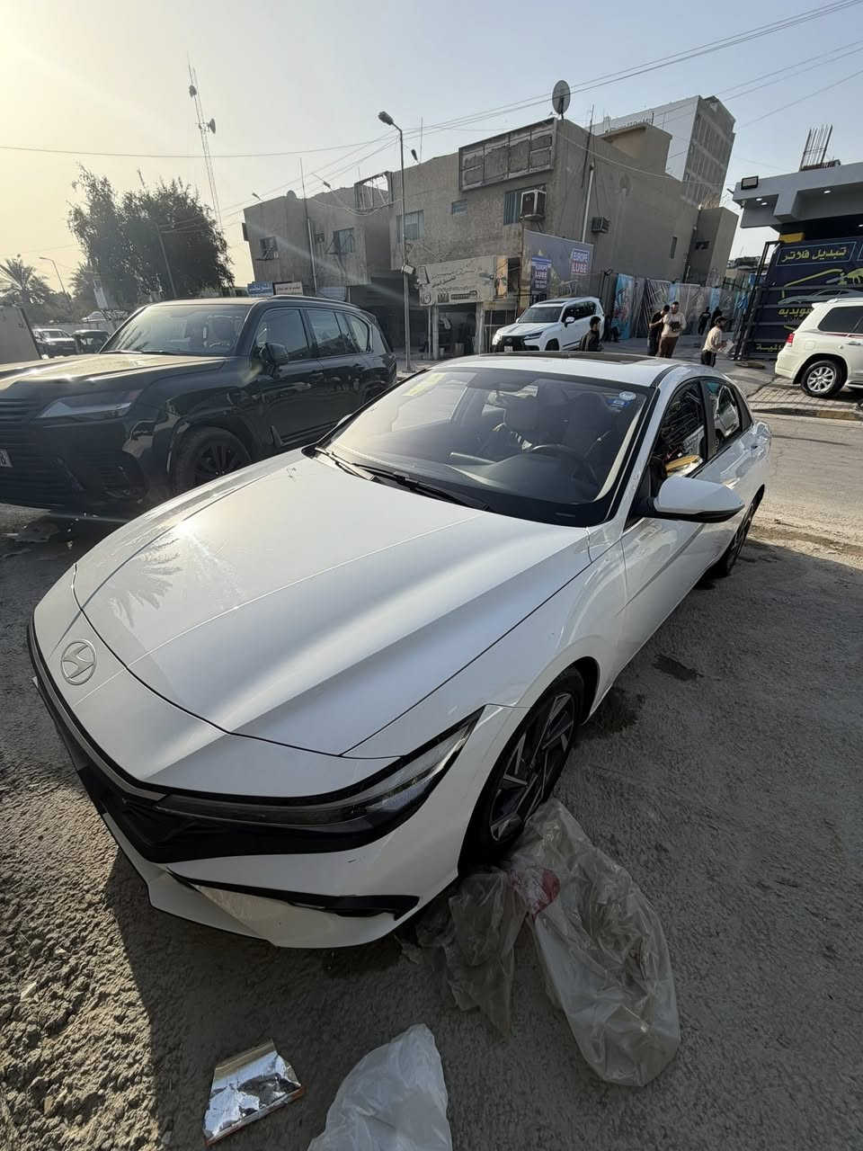 سلام وعليكم الانتر 2024
ماشي ٢٦ الف 
فول موصفات مكفوله 
مكفول محرك 
سياره حلو جديد باسمي سنوي 
***********
