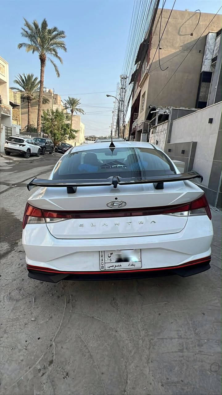 ألنترا  2021وارد كندي للبيع
محرك 2000دوش
Km‎ماشية75000
‎فتحة سقف 
‎رادارات 360درجة 
‎توقف ذاتي 
‎مود درايف ثلاث انضمة قيادة 
‎لدات امامي 
‎تدفئة كشنات امامي 
‎تدفئة استيرن 
‎صندوق ذكي يفتح عند الاقتراب
‎اريل نفكيشن 
‎بصمة ابواب 
‎تحكمات ستيرن كاملة
‎مانع انزلاق 
‎تحديد مسار 
‎قيادة. شبه ذاتية
‎تشغيل عن بعد 
‎تبريد بيانو منفصل 

‎الارضية مغلفة جلد 
‎حادثهة سطحي فقط دعامية وايرباك استيرن وجاملغ  عكس السايق مصبوغ ب امريكا
صور الحادث موجودة بالمنشور 
السعر 158ورقة وبيهة مجال بسيط 
للاستفسار ***********

