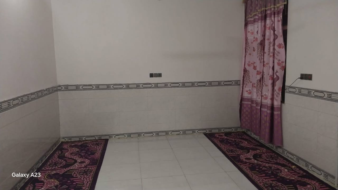 بسم الله الرحمن الرحيم 
بيت زراعي للبيع 
صوب بني ركاب منطقة 
سيد صاحب الثانيه 
غرفتين وصاله ومطبخ وديوانيه 
وصحيات داخليه وخارجيه 
 المساحة 270
السعر 50 وبيه مجال 
للتواصل الاتصال على الأرقام 
الموجوده بالاعلان 
***********
***********
او مراسلة الصفحة 
#هادي_الحجيمي
