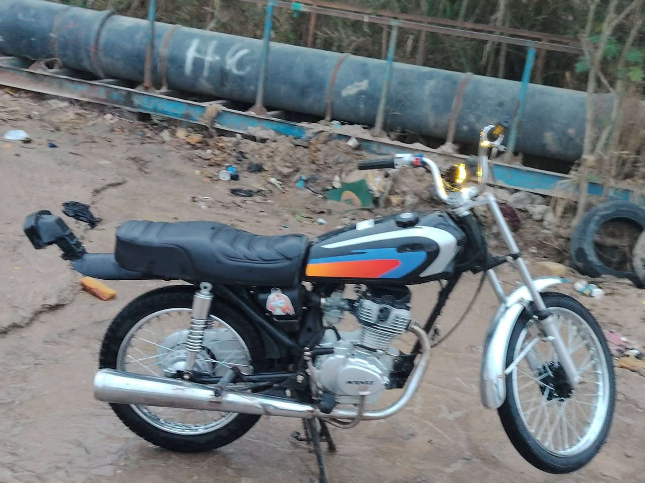 سلام عليكم انتنس للبيع فول شلعه وفصله مكان ديوانيه التفاصيل اتصل ودلل ***********
