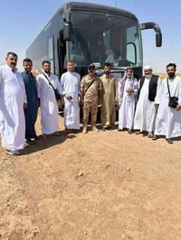 بسم الله والحمد لله بدانا باستلام بقيه الجوازات لا يبقى لدينا الا عشره...