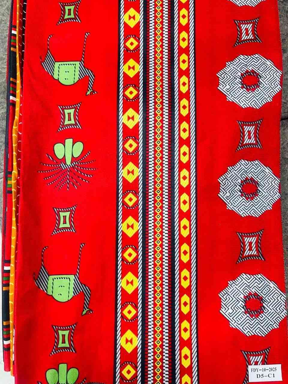 #اقمشة_رئحة_الفراوله🍓
#اقمشة
توفر جديد 
النوع /شامو عربي 
الارتفاع /١٨٠ سم


**إذا كنت صاحب هذا الإعلان وتريد حذفه لأي سبب، رجاءا أرسل رسالة إلى الدعم الفني**