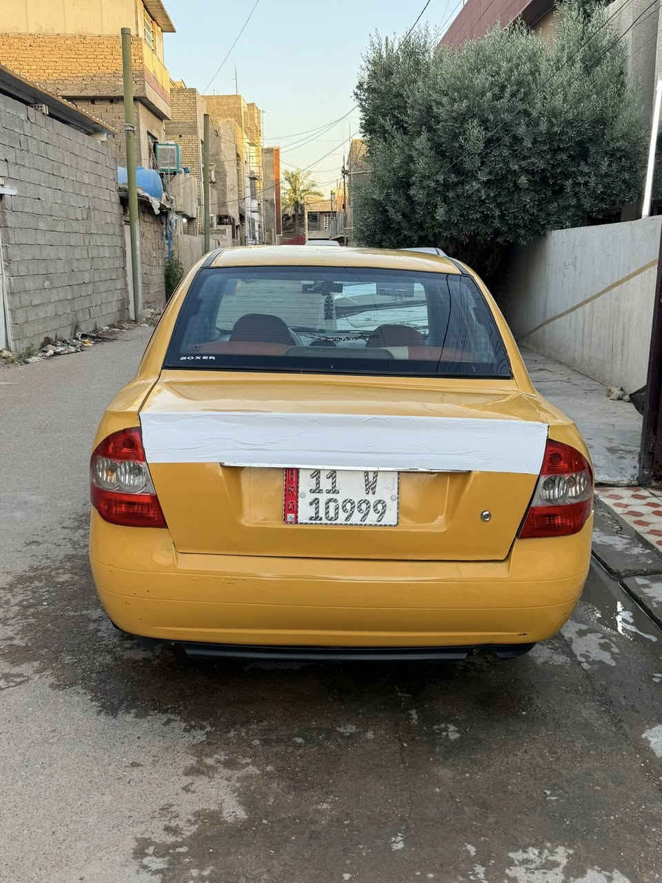 سلام عليكم من رخصه لأدمن طيبه لبيع موديل ٢٠١٤ رقم بغداد نكليزي مصفره هيه وغرمات تحويل ثاني يوم كير محرك مكفول كهربايات كله شغاله غرفه جديده تخم تاير باتري جديد صدر نضيف 
بيه صبغ جاملغ خلفي وجنطه 
مكاني بغداد الدوره 
السعر ٢٩ وبيه مجال
***********
