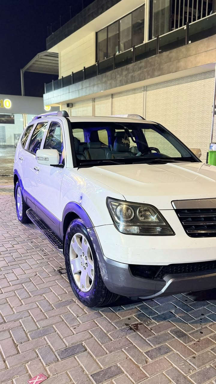 السلام عليكم رمضان كريم عليكم وتقبل الله صيامكم . للبيع كيا موهافي موديل 2009 بدون حادث فول مواصفات السعر 120 ورقة رقم بغداد 
***********
