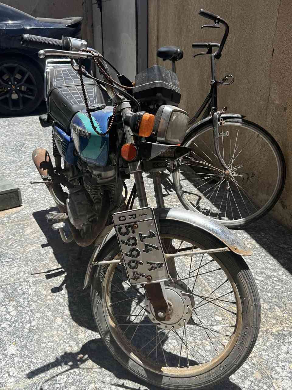متاح ***********
