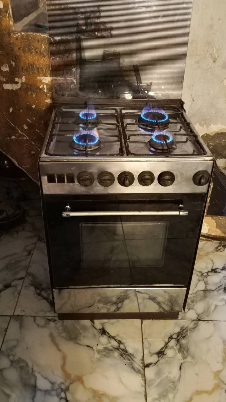 ثلاجة هيتاشي نضيف كلش وما داخلة تصليح سعر 250ثلاجة نضيف كلش قدم 10سعر 125طباخ  ربع مشاعل نضيف كلش سعر 110كاونتر برتقالي نضيف كلش سعر 225طباخ فريش مصري شغال عل فحص سعر 225ول سعر بيه مجال لمكان بغداد يوجد توصيل لفحص مام لمندوب بس توصيل داخل بغداد


**إذا كنت صاحب هذا الإعلان وتريد حذفه لأي سبب، رجاءا أرسل رسالة إلى الدعم الفني**