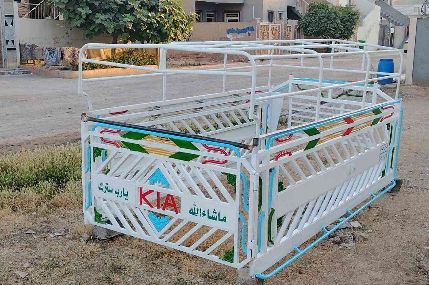 محجل مع هنكلاين كيا حمل حجم 4000 للبيع
معمل جلال حداد
مكان دهوك _ سميل 
للتفاصيل و السعر  اتصل ‏‪***********‬‏
