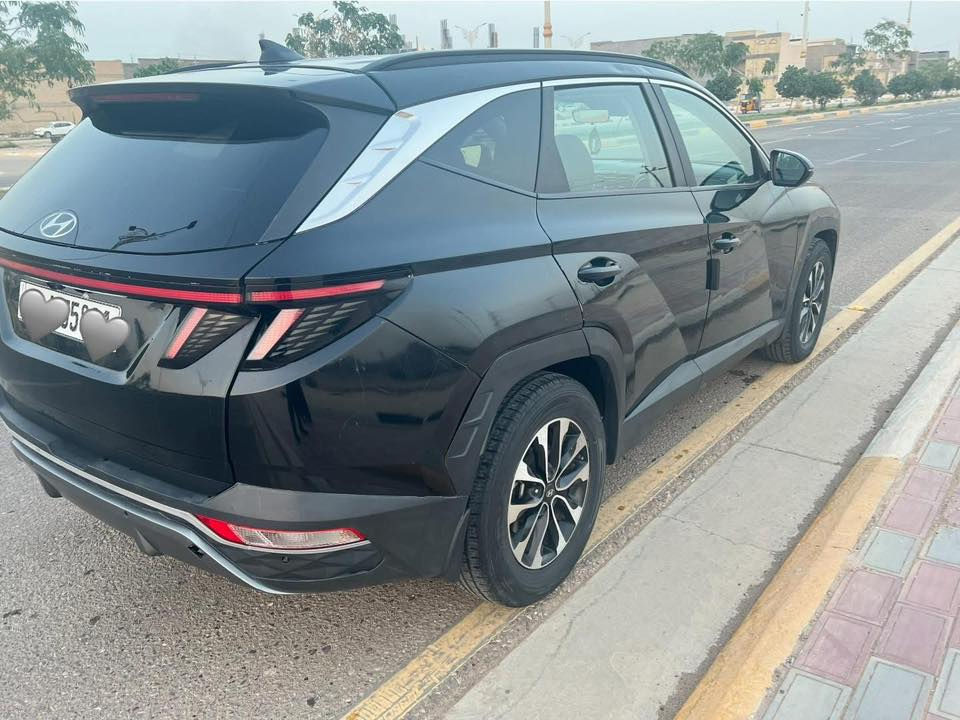 🔥 للبيع Hyundai Tucson موديل 2022 🔥
سيارة عصرية وفخمة ومواصفاتها كاملة، مناسبة للي يريد الراحة والشكل والأداء بسعر ممتاز 👌

السيارة بيها حادث خفيف قابل للتصليح وما مأثر على الأمور الميكانيكية، والمحرك والجير بحالة جيدة جدًا 🚘

✨ المواصفات:

✔️ تشغيل بصمة

✔️ كاميرا خلفية

✔️ حساسات أمامية وخلفية

✔️ إشارات بالمراي

✔️ كشنات كهربائية

✔️ شاشة ونظام حديث

✔️ تحكم سكان

✔️ تبريد ممتاز

✔️ اقتصادية بالوقود

✔️ شكل رياضي وهيبة بالطريق 😎

💰 السعر: 175 قابل للنقاش البسيط للجادين فقط

فرصة لاقتناء موديل حديث ومواصفات حلوة بسعر منافس

للتواصل ‭٠٧٧١ ٤٨٧ ٤٣٨٤‬

المكان (كربلاء)
