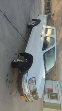 پــیکاب نیسان 2004 هیچی پێوە نیە یەک دەرگای قووپاوی هەیە ئەیش کەم 0773...