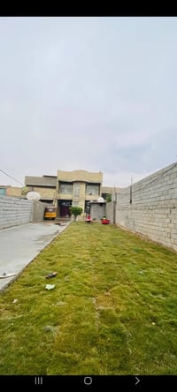 دار للبيع في المدائن فلكة سلمان باك قرب الفلكه على شارع تجاري المساحه ...