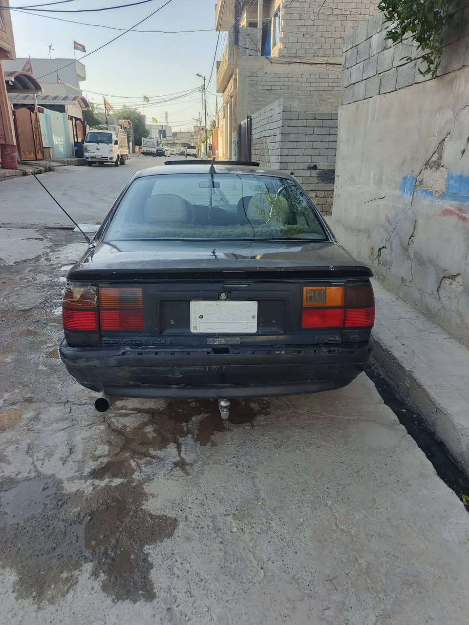 سلام عليكم سيناتور للبيع حجم المحرك 24 سياره جاهزه شرط التحويل السعر 23 او بيها مجال التواصل مع صاحب السياره ***********
