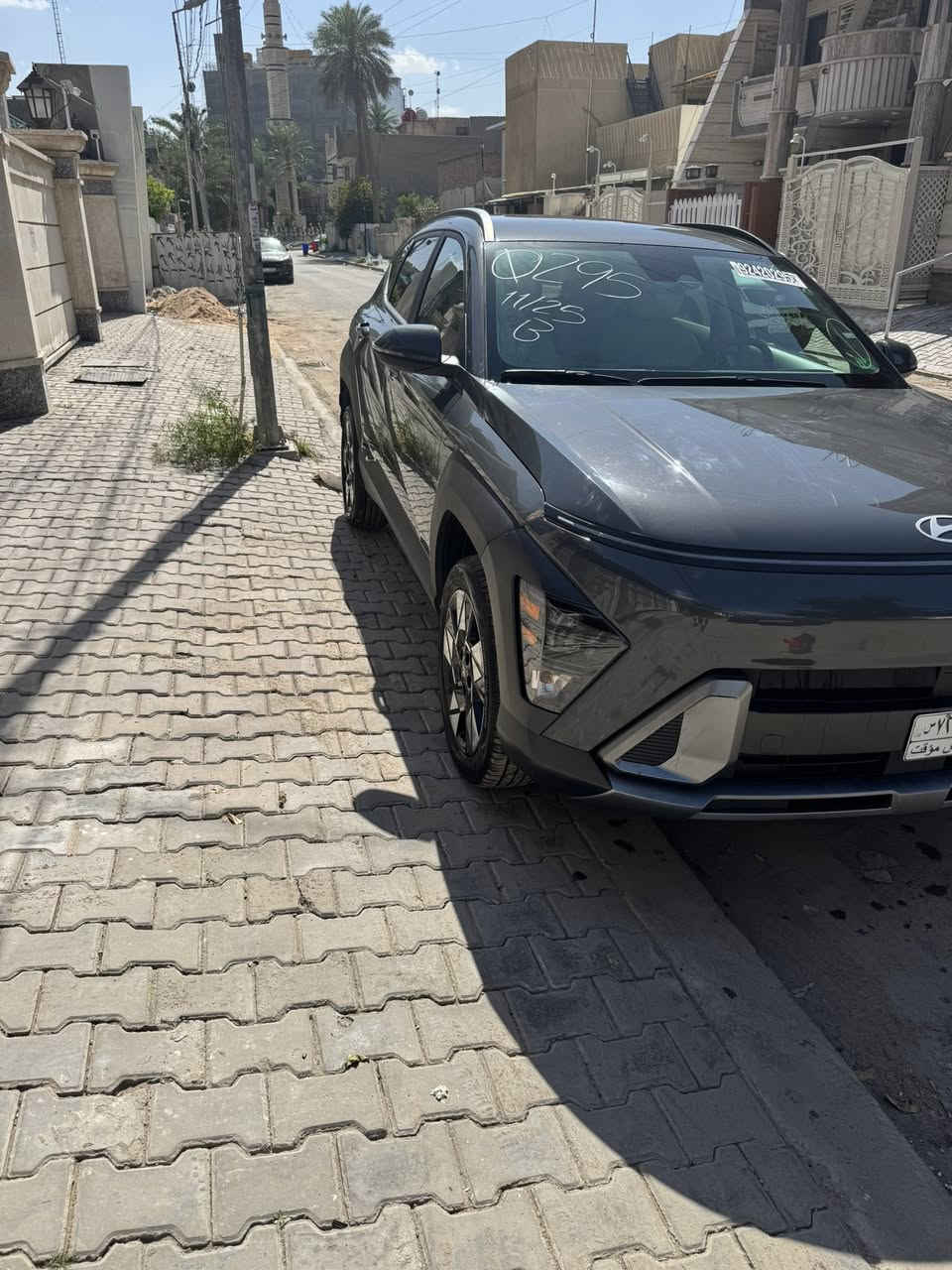 هونداي كونا موديل 2025 وارد امريكي بدون لوحات للبيع السيارة جديدة بمعنى الكلمة حادثها بنيد ودعامية مبدلات نفس اللون بدون شواصي بدون دواخل بدون ايرباك راديترات بلادية مالتها السيارة بدون صبغ ماشية 12 الف ميل لون مميز داخل ابيض مواصفات SEL 
كرسي كهرباء 
مودات قيادة
اوتو هولد
فور ويل
تبريد قطعتين
شحن فول تايبسي 
هندبريك بصمة
تشغيل عن بعد
فول تحكم ستيرن
كار بلاي اوتو
رادارجانب
رادار امامي
رادار خلفي
تحذير رجاج ستيرن
او بعد بيها مواصفات اخرى 
تترقم بغداد و جميع المحافظات ما عدا الاقليم 
السعر المطلوب 170$
مكاني بغداد الاعظمية   *********** موجود واتساب 
     KM8HBCAB6SU270663 هذا رقم الشاصي لليحب يتأكد
