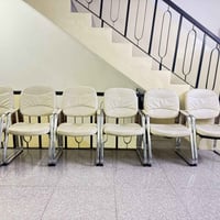 كراسي مجمع طبي • قليل الاستخدام