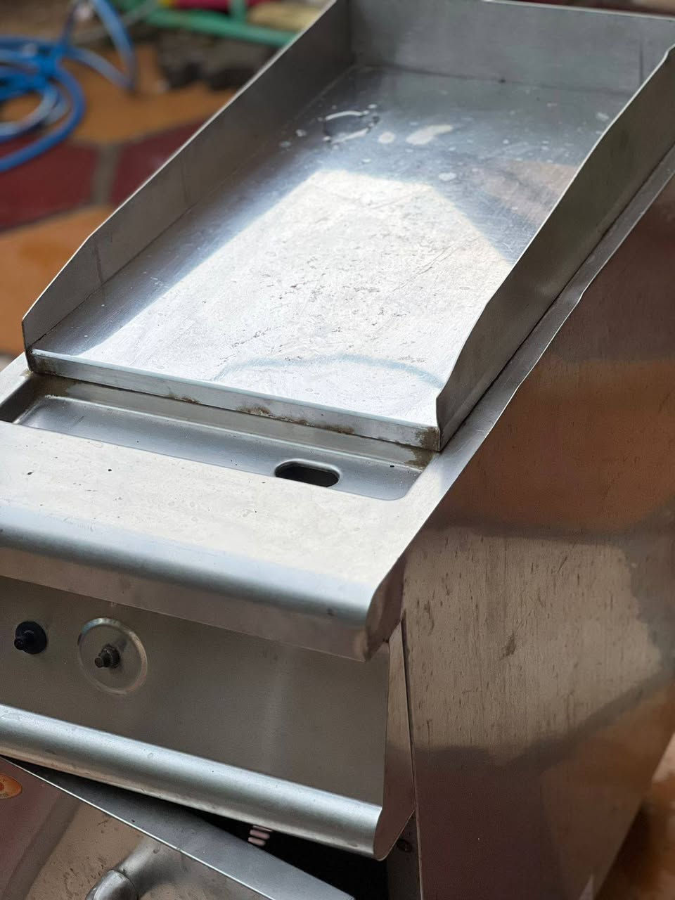 شوايه بركر نضيفه جاهزه شغاله غاز السعر 350
واتساب ***********
